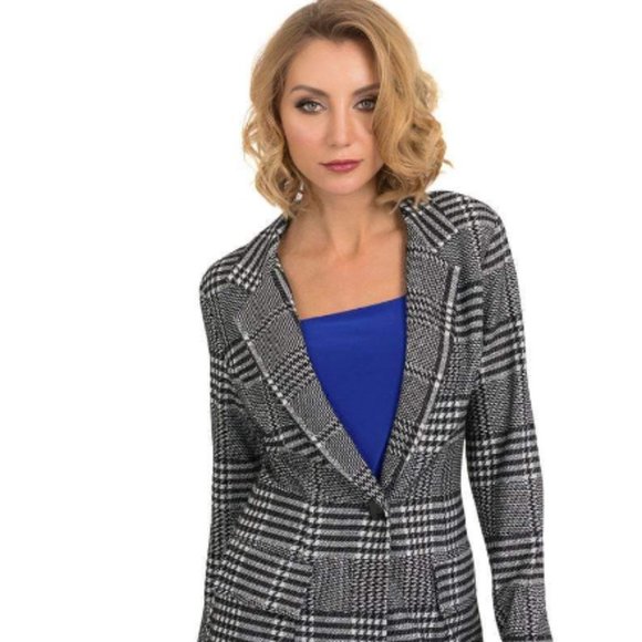 193819 - Picture 1 of 2